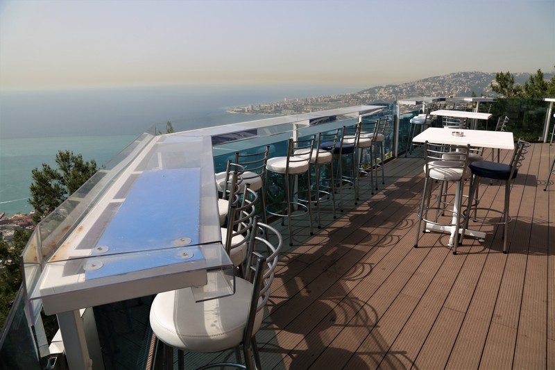 The Terrace - Bay Lodge on Sunday