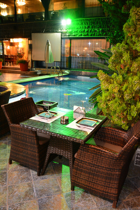 Bay Lodge Terrace on Saturday Night