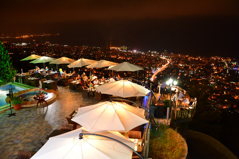 Bay Lodge Terrace on Saturday Night
