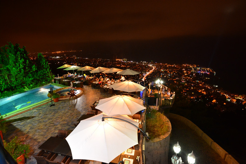 Bay Lodge Terrace on Saturday Night