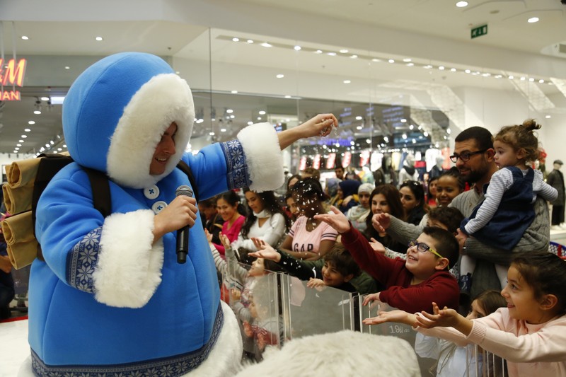 The Wonders of Christmas Shows
