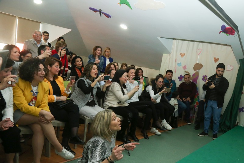 La fête des mamans à Bébés Câlins 2