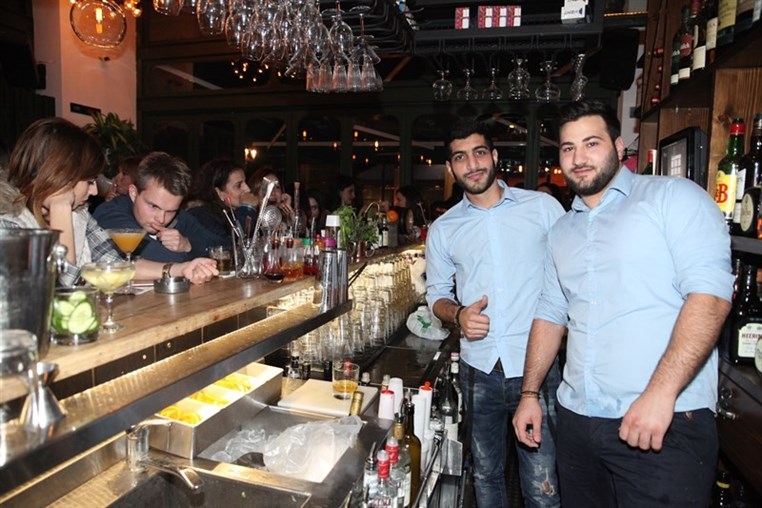 BistroBar Live Dbayeh on Saturday Night