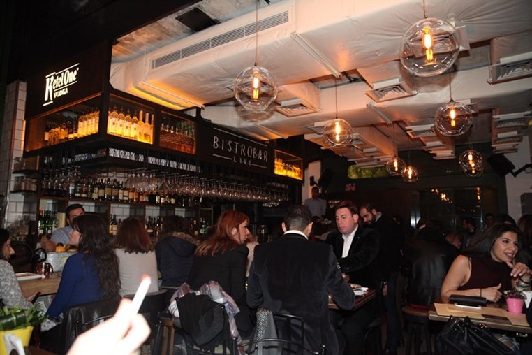 BistroBar Live Dbayeh on Saturday Night