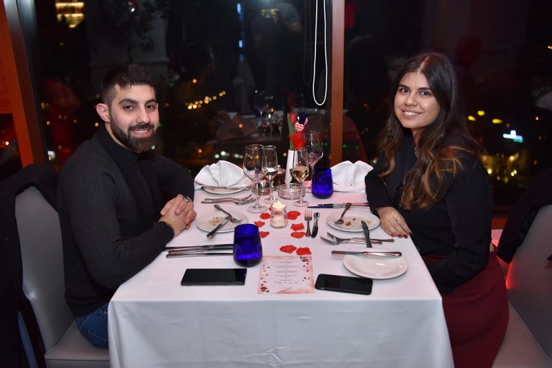 Valentine's Night at Signatures Restaurant & lounge