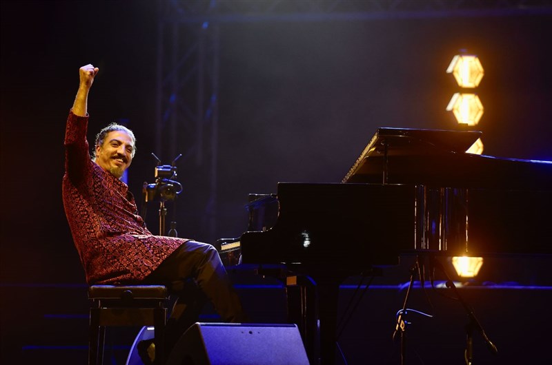 Aleph and his orchestra at Byblos Festival