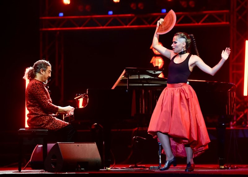 Aleph and his orchestra at Byblos Festival
