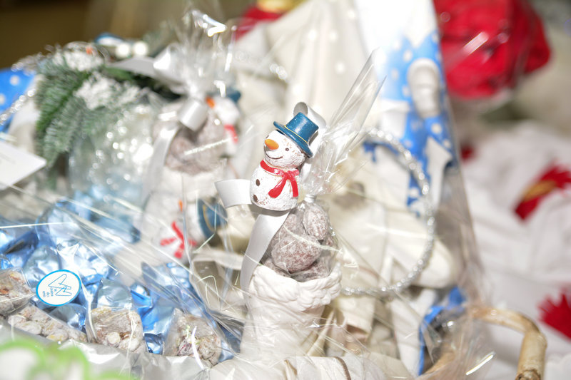 La Chaine des Amis Christmas Exhibition