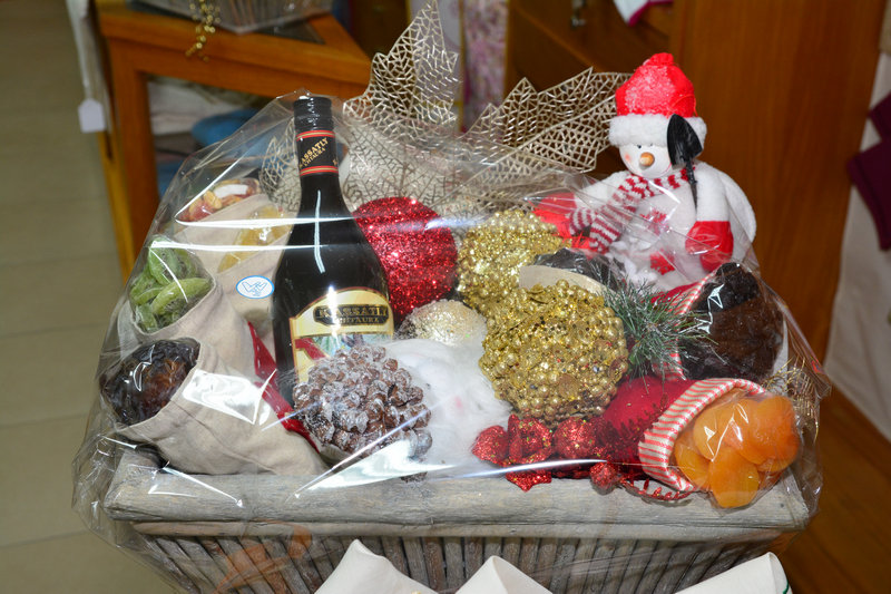 La Chaine des Amis Christmas Exhibition