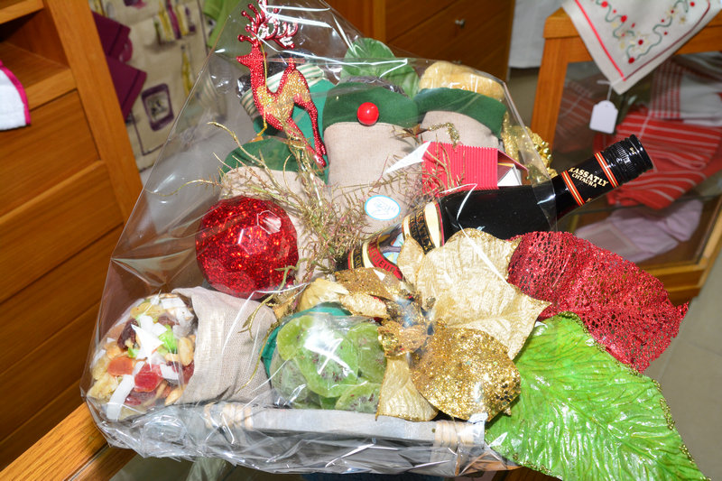La Chaine des Amis Christmas Exhibition