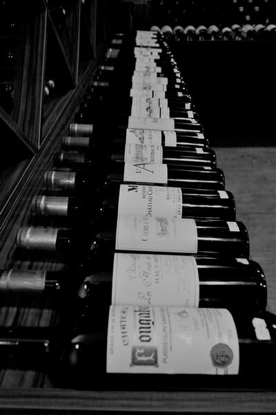 Cave a Vin-Wine tasting
