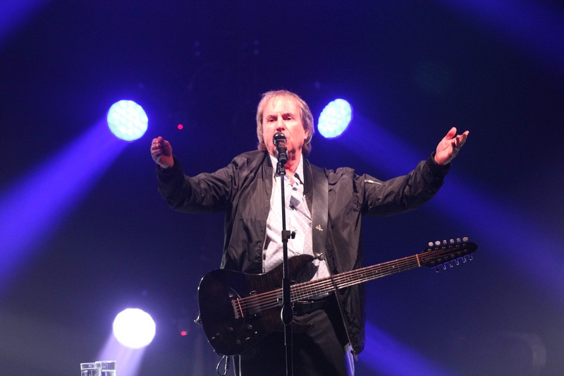 Chris de Burgh at Beirut Holidays