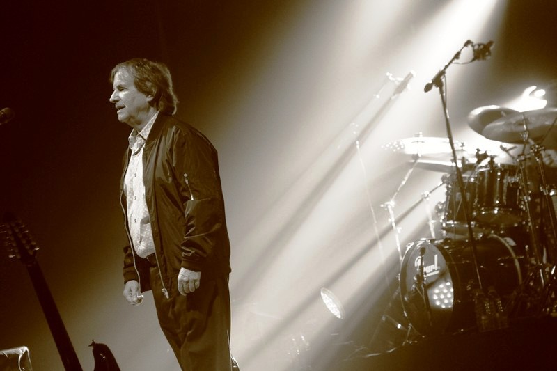 Chris de Burgh at Beirut Holidays