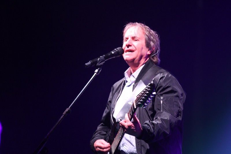 Chris de Burgh at Beirut Holidays