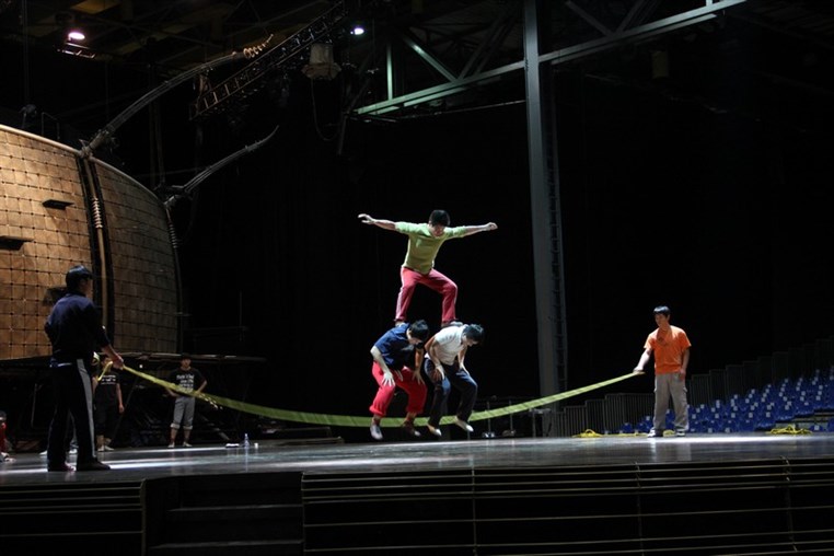 Cirque Du Soleil Dralion Rehearsal