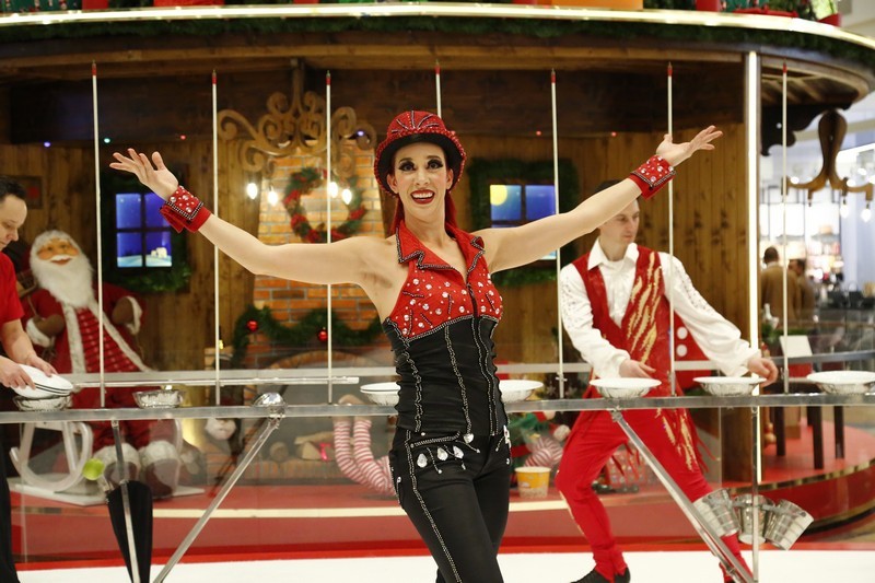 Ice Skating show at City Centre Beirut
