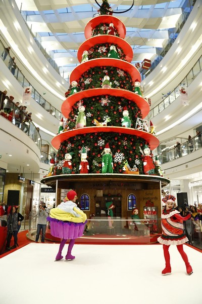 Ice Skating show at City Centre Beirut
