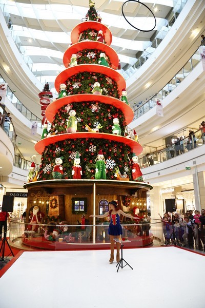 Ice Skating show at City Centre Beirut