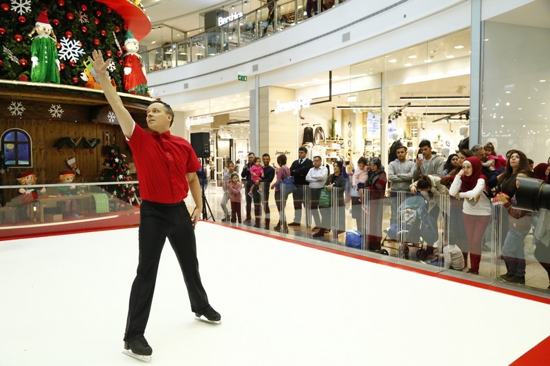 Ice Skating show at City Centre Beirut