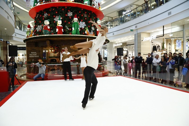 Ice Skating show at City Centre Beirut