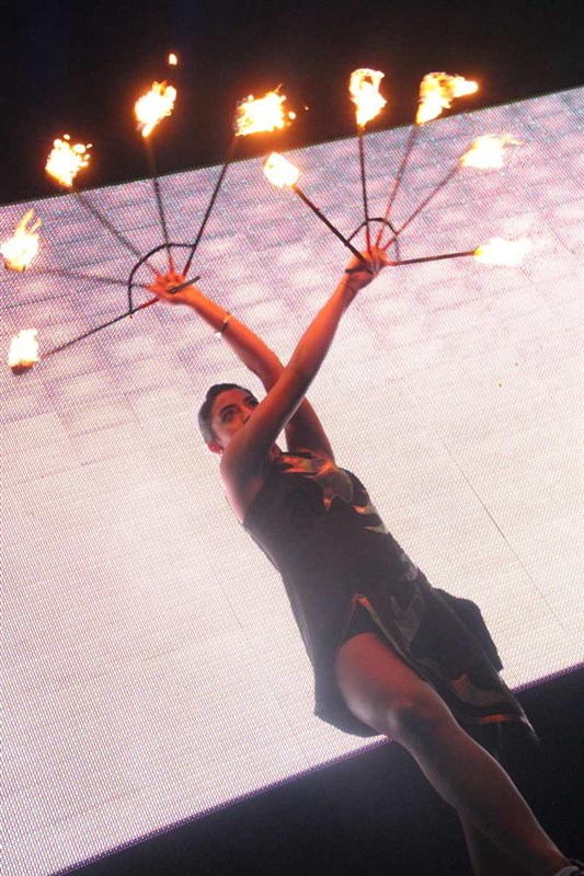 Superflying Water Show