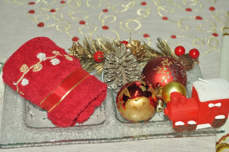 La Chaine des Amis Christmas Exhibition 