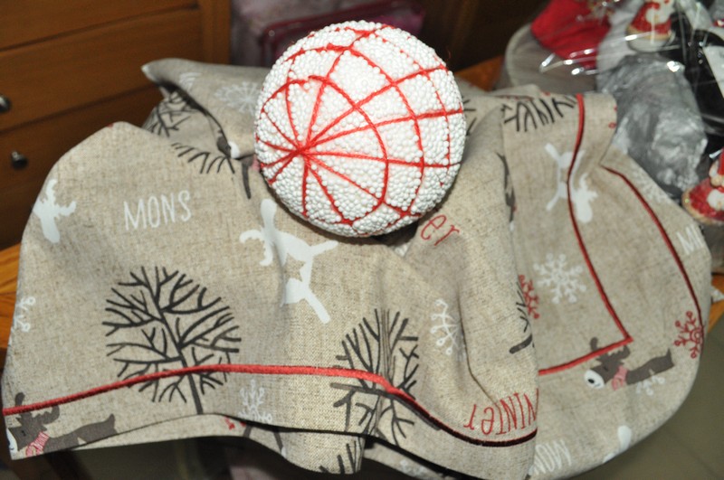 La Chaine des Amis Christmas Exhibition 