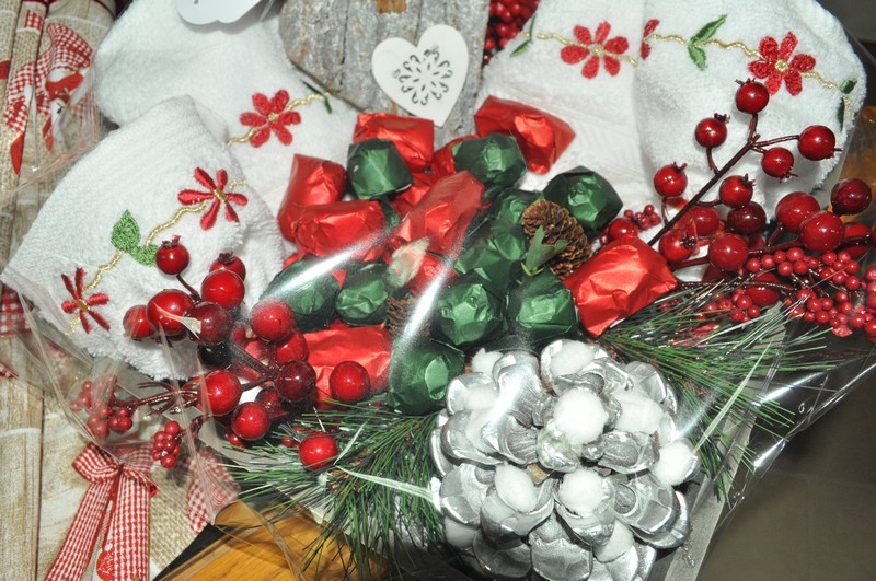 La Chaine des Amis Christmas Exhibition 