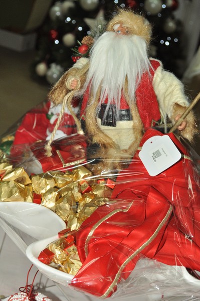 La Chaine des Amis Christmas Exhibition 