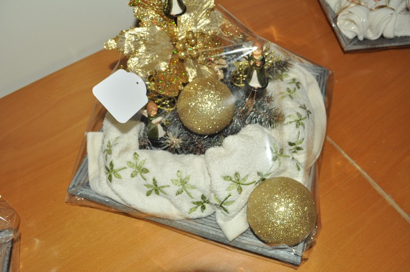 La Chaine des Amis Christmas Exhibition 