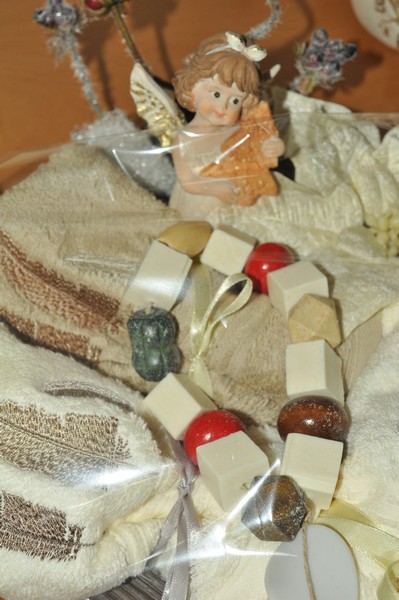 La Chaine des Amis Christmas Exhibition 