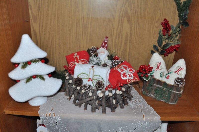 La Chaine des Amis Christmas Exhibition 