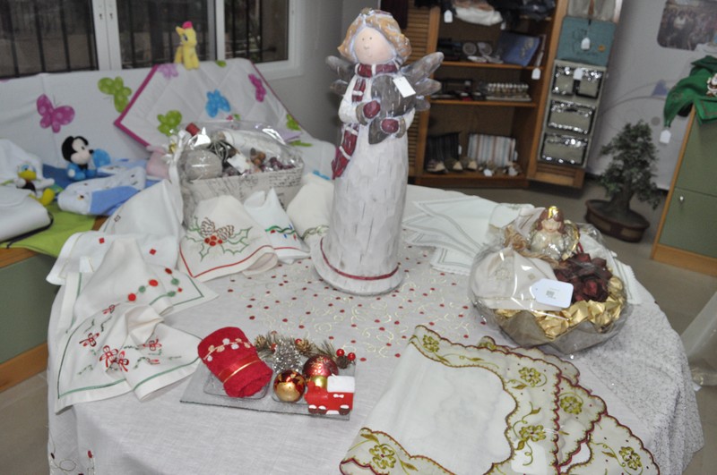 La Chaine des Amis Christmas Exhibition 
