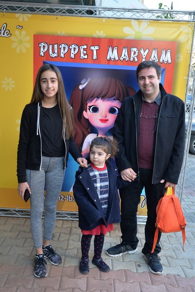 Gisele Hachem Zard dazzles children in PUPPET MARYAM 
