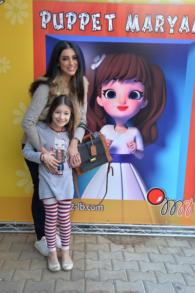 Gisele Hachem Zard dazzles children in PUPPET MARYAM 