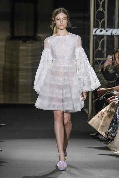 Dany Atrache Spring Summer 2018 Couture at PFW