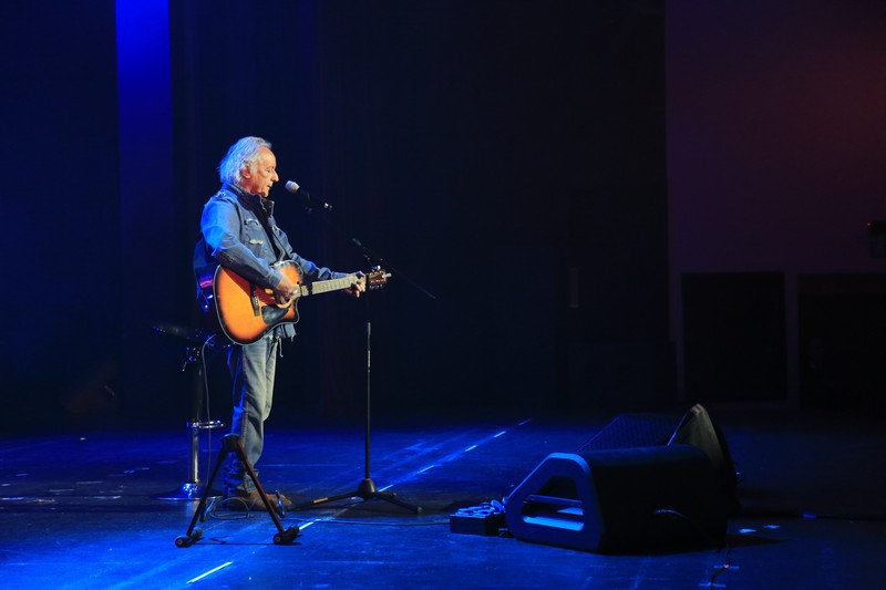 Didier Barbelivien at Casino Du Liban