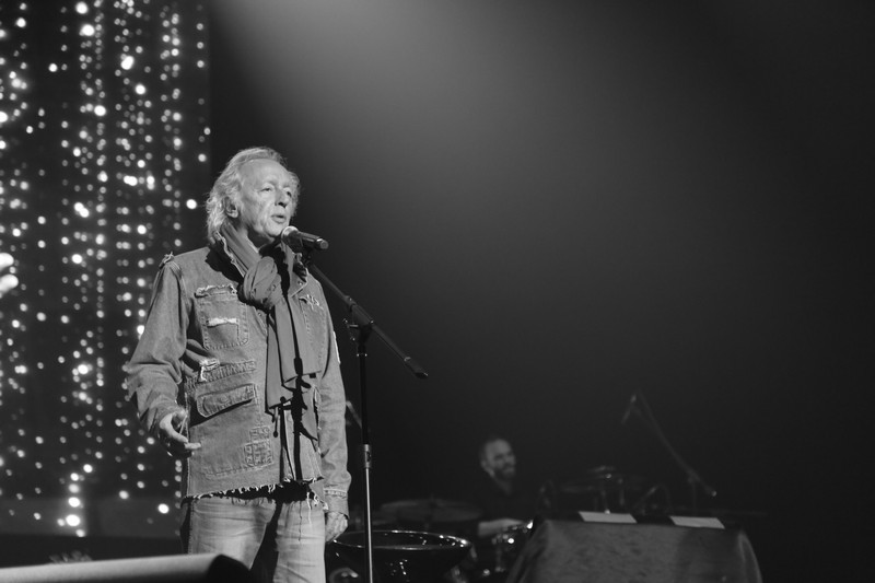 Didier Barbelivien at Casino Du Liban