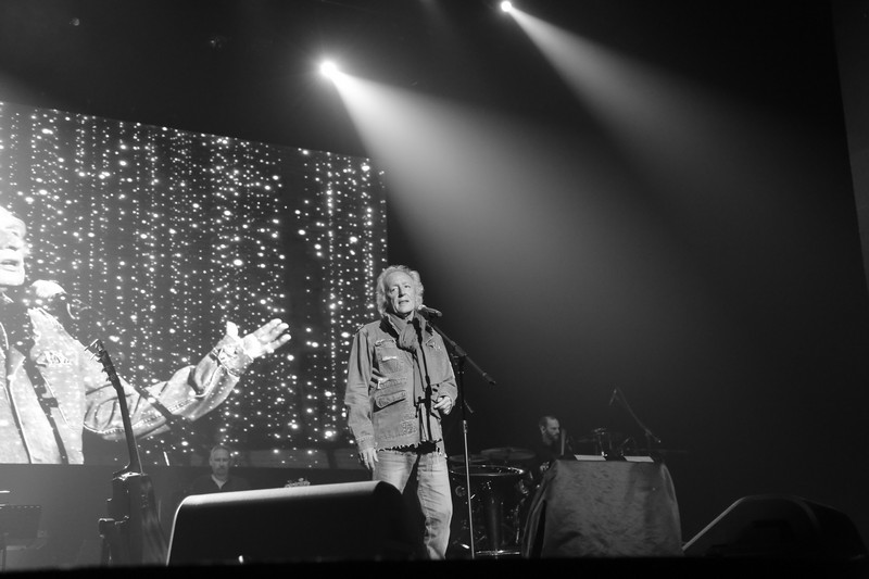 Didier Barbelivien at Casino Du Liban