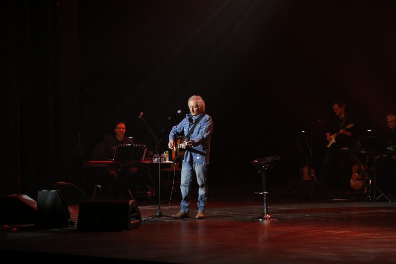 Didier Barbelivien at Casino Du Liban