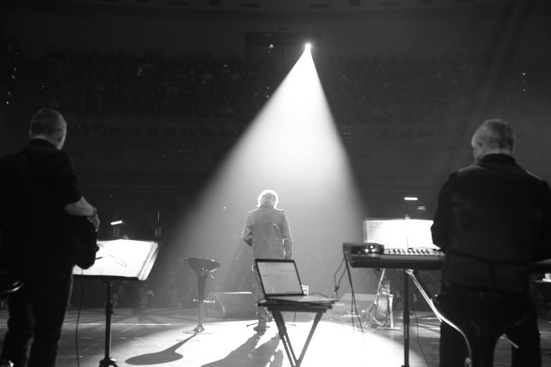 Didier Barbelivien at Casino Du Liban
