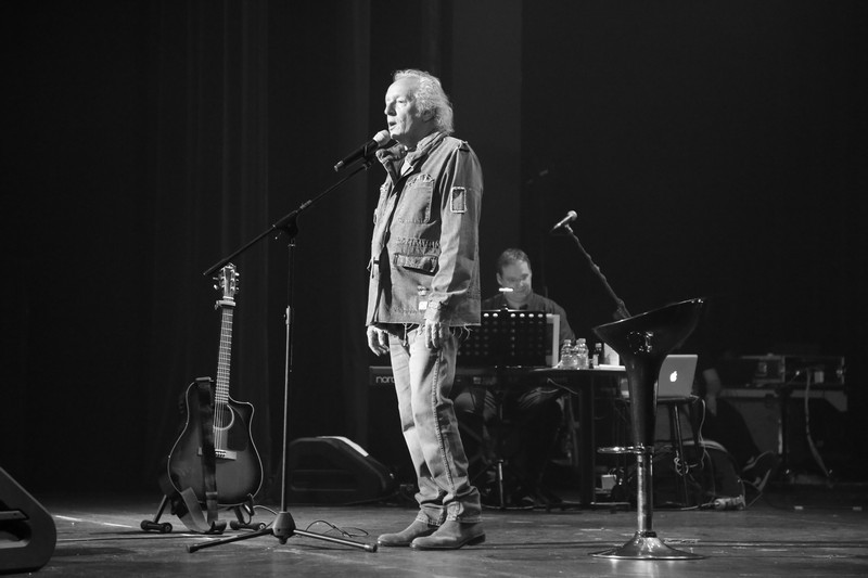 Didier Barbelivien at Casino Du Liban