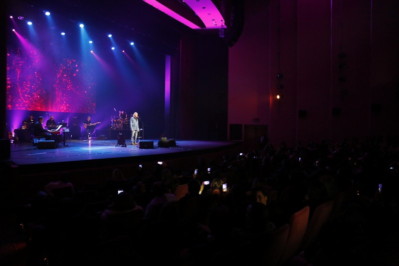 Didier Barbelivien at Casino Du Liban