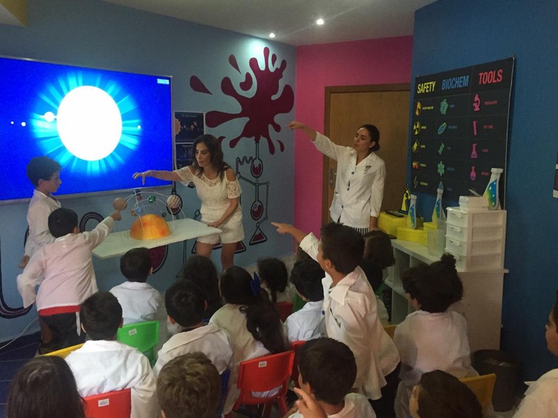 Workshop with Dr. Cyrine Nehme at Little Scientists
