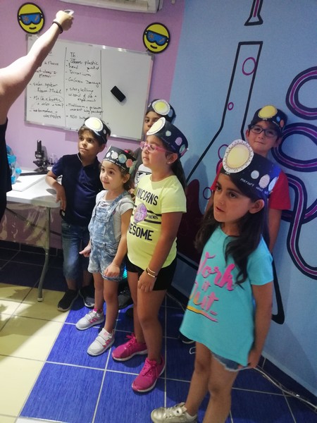 Workshop with Dr. Cyrine Nehme at Little Scientists