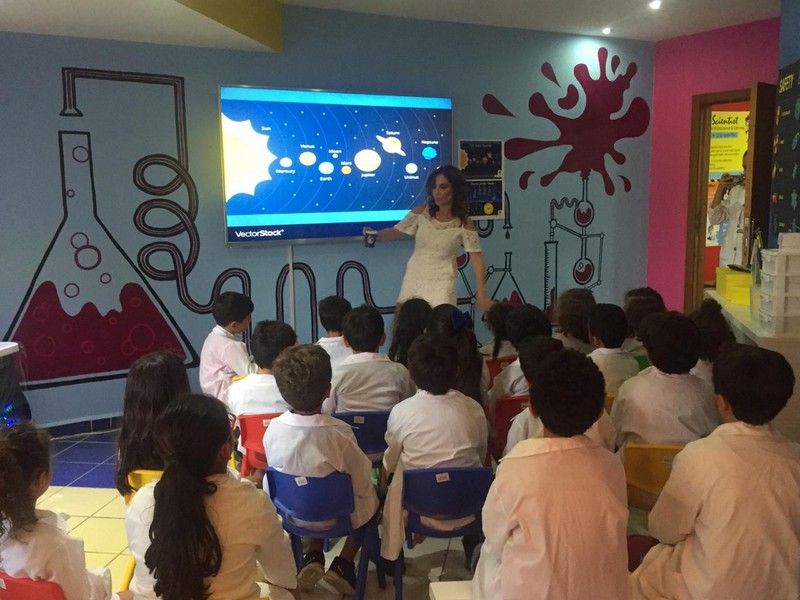 Workshop with Dr. Cyrine Nehme at Little Scientists