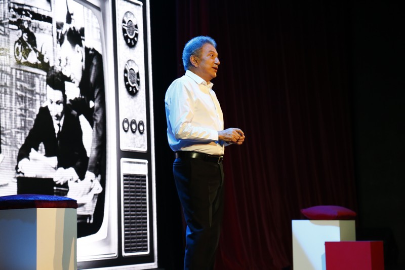 Michel Drucker au Casino Du Liban