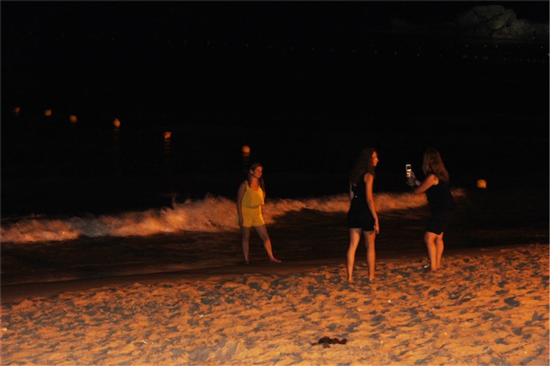 Les Pieds Dans L'eau at Edde Sands