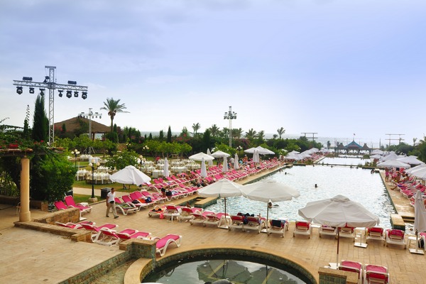 Edde Sands Sunday