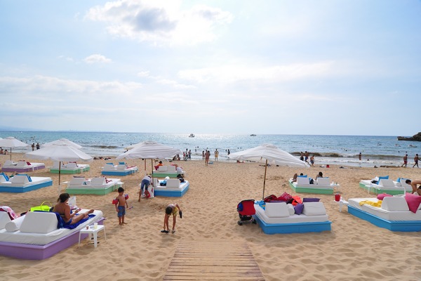 Edde Sands On Sunday